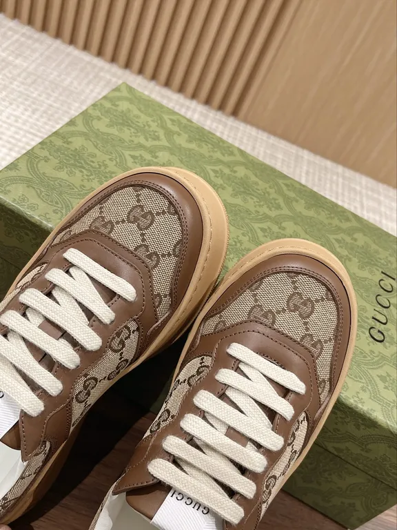 Gucci Shoe 